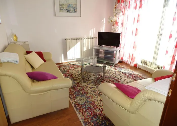 Vlahov By Interhome * Kozino