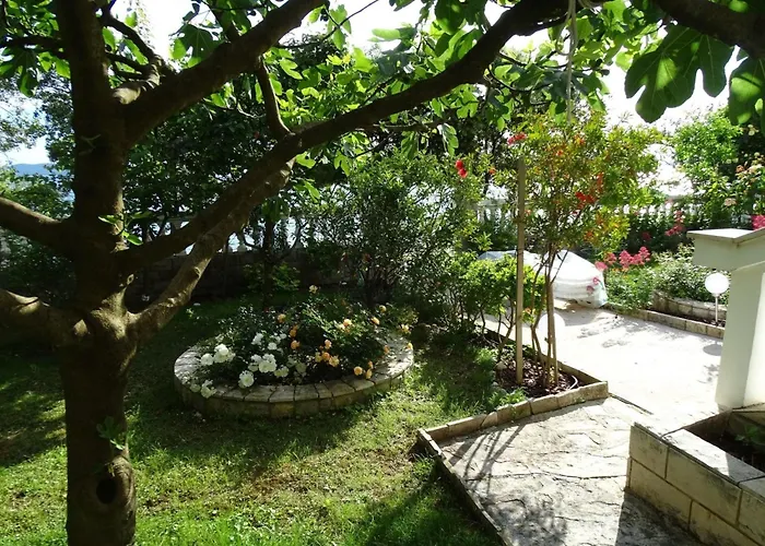 Apartman Vlahov By Interhome